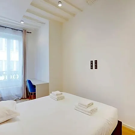 Hotel Stunning - 4br8p - Mail Paris