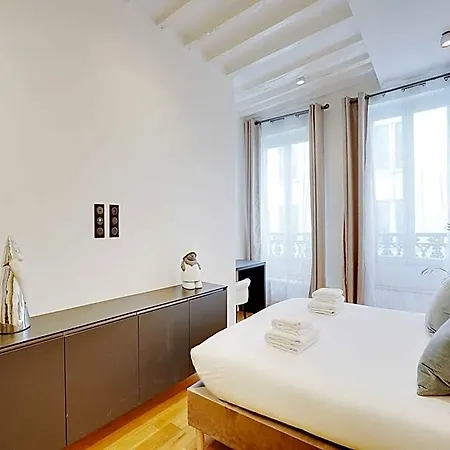 Hotel Stunning - 4br8p - Mail 2*